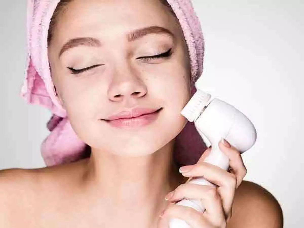 Best face massagers to get glowing pores and skin