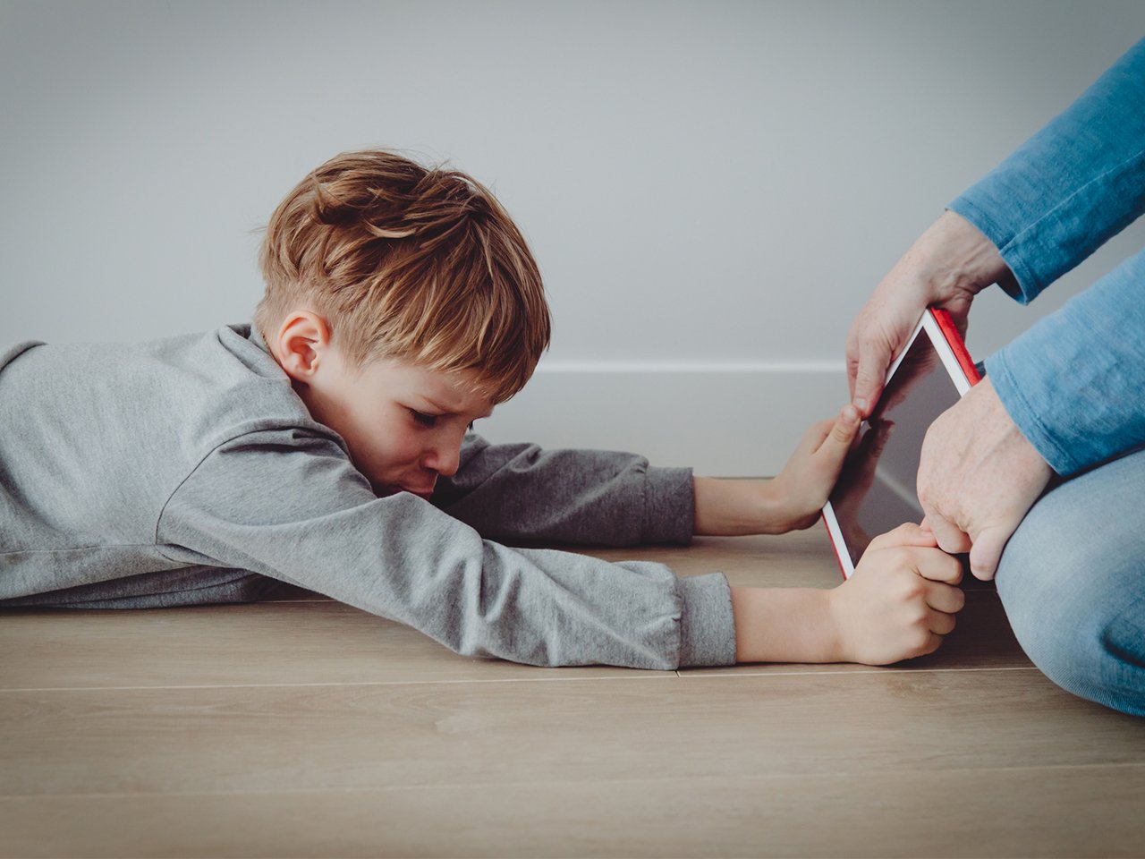 How To Keep Your Children Busy At Home Without Screen Time?