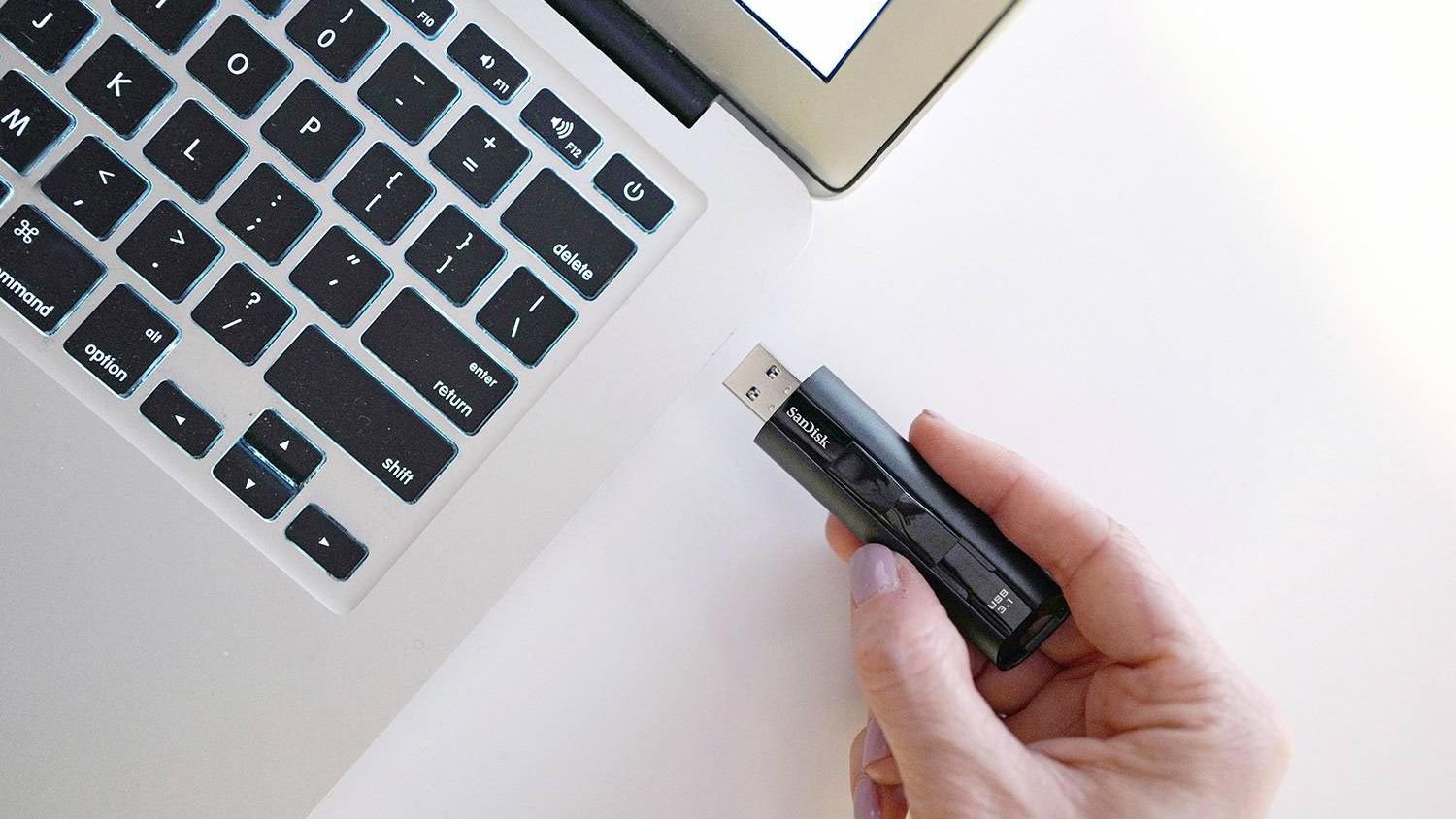 1Tb pen drive for storing large files