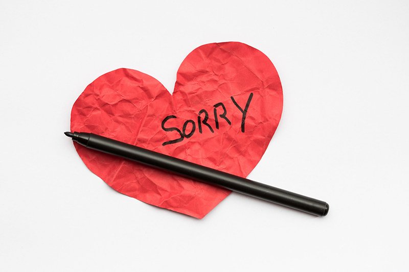 How to say sorry to someone you hurt?