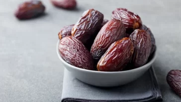 8 Benefits of eating dates in winter