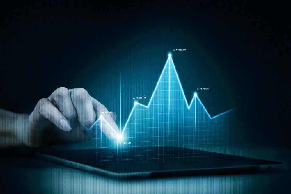 Investing Strategies for All-Time Highs in Nifty and Sensex: Expert Advice