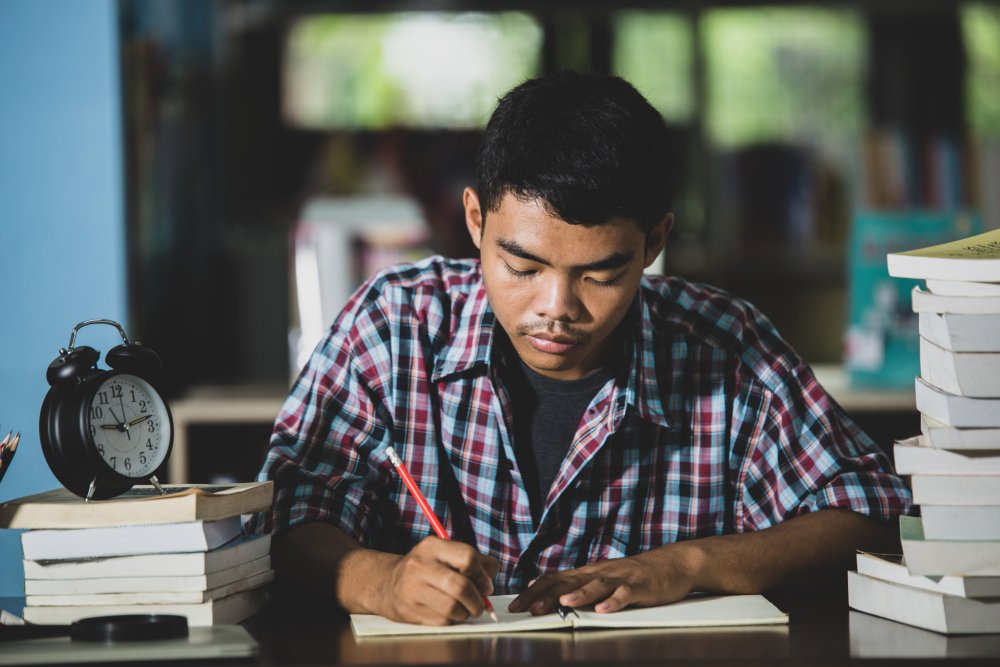 How to Prepare for JEE Main 2025 at Home: A Complete Guide