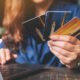 No Annual Fee vs Annual Fee Credit Cards: Key Differences & What to Choose in 2025