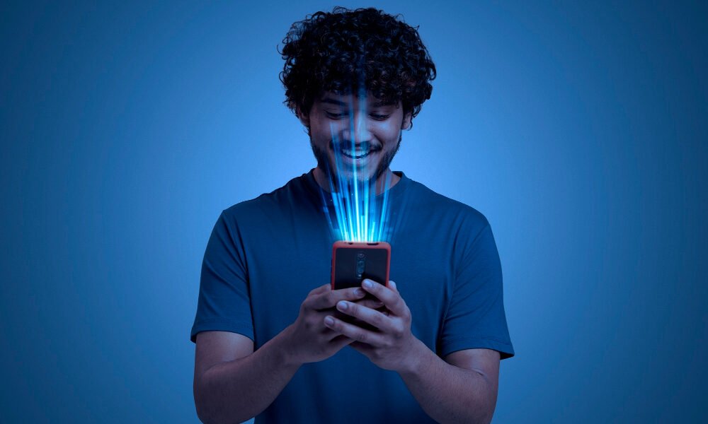 How to Improve Your Smartphone’s Performance (No Apps Needed!)